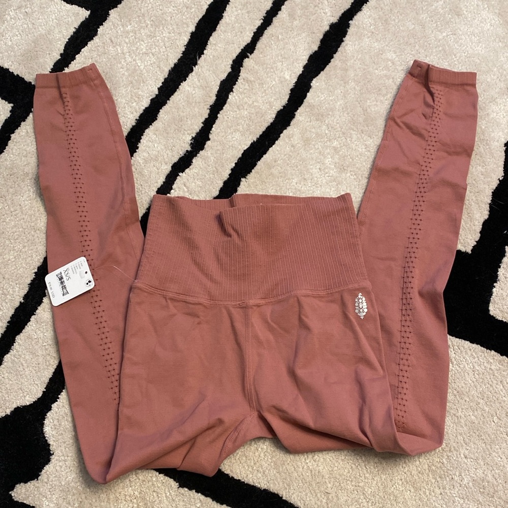 NWT! Free People Movement Good Karma Leggings